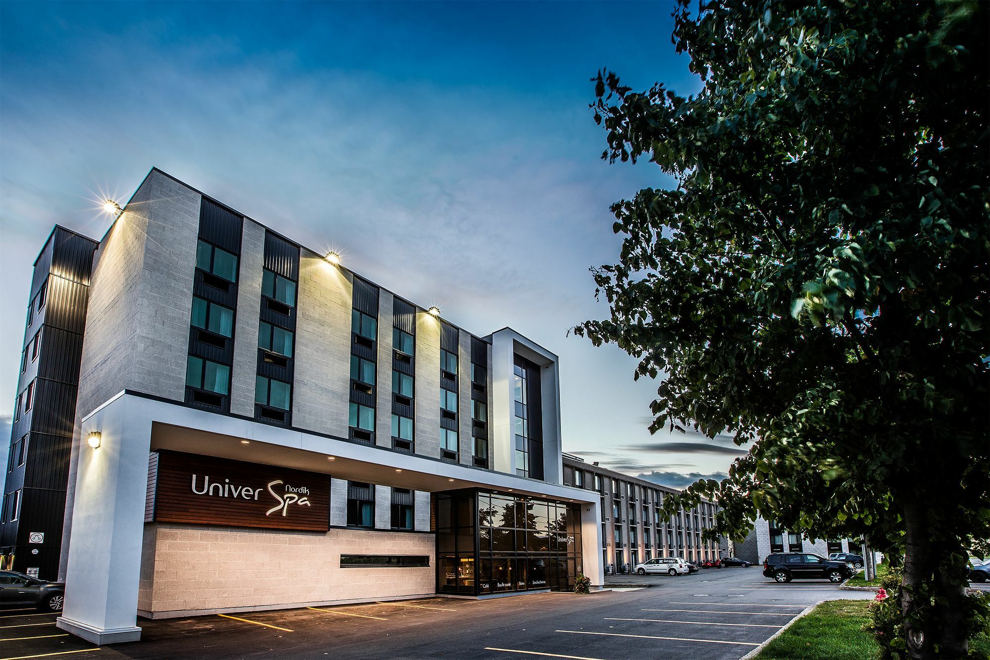 Hotel Universel, Centre De Congres Riviere-Du-Loup Exterior photo
